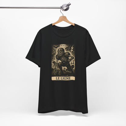 Le Ligne (The Lineman)  | Gridiron Tarot | Football T-Shirt