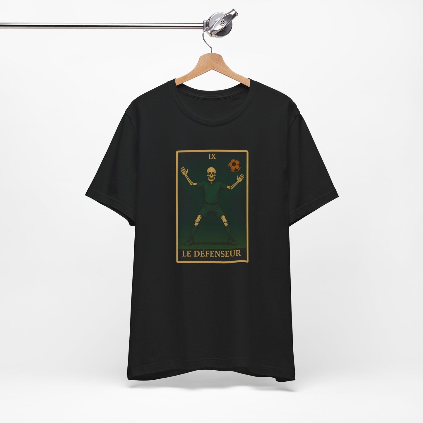 Le Défenseur (The Defender) | Soccer T-Shirt